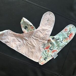 Two Copper Pearl Bibs